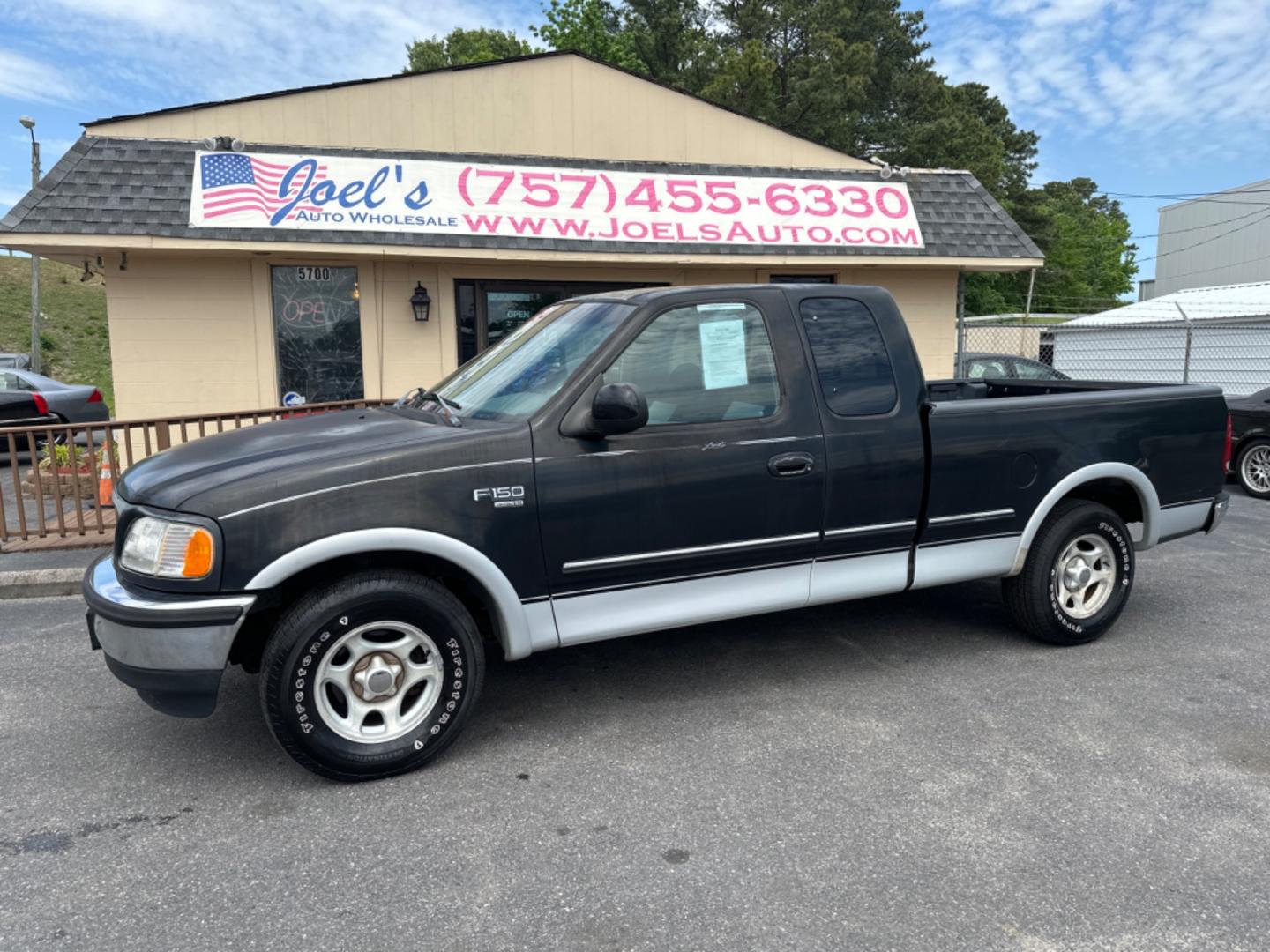 1998 Black Ford F-150 (1FTZX176XWN) , located at 5700 Curlew Drive, Norfolk, VA, 23502, (757) 455-6330, 36.841885, -76.209412 - Photo#0